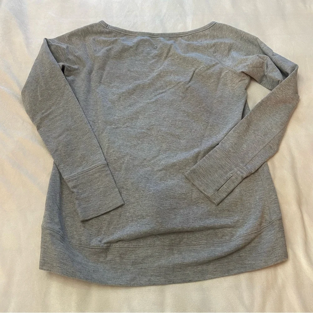 Lululemon Heathered Fossil Meditate Pullover Sweatshirt Size 10 - 2957